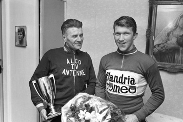 Schenkelaars en Jos van de Vleuten