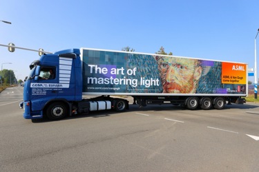 200622-2334DCI-ASML truck